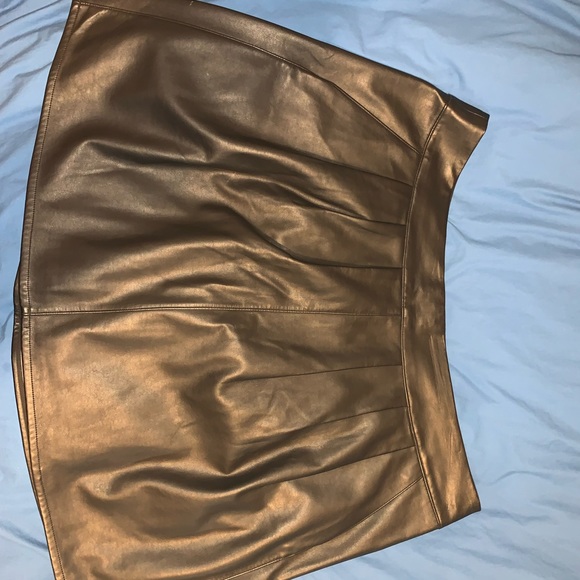 Carmakoma faux leather skirt - Picture 2 of 3